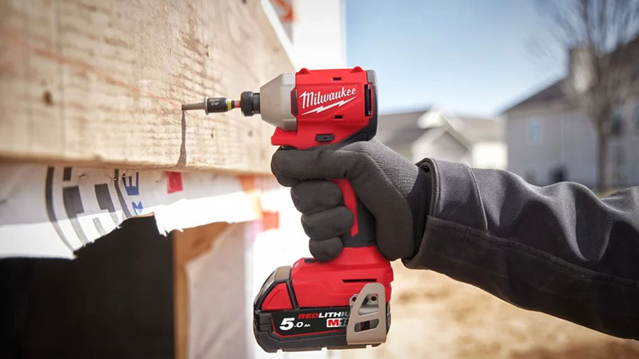 visseuse à chocs compacte sans fil M18 BLIDR Milwaukee visseuse à chocs compacte sans fil M18 BLIDR Milwaukee